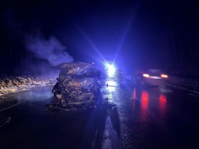 ‼️Серьёзная авария под Выксой: два автомобиля сгорел?...