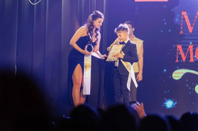 Красота спасёт мир! 🤩
В Доме культуры на площади Пушк?...