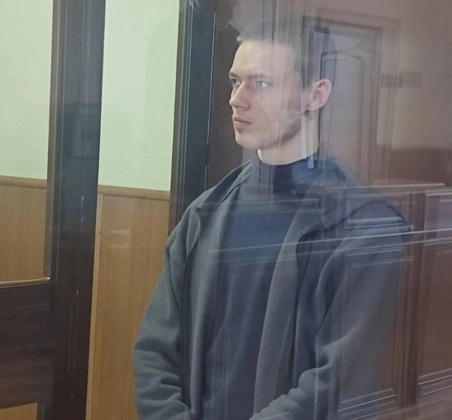 17 лет за убийство младенца
В Архангельске 19-летний сту?...