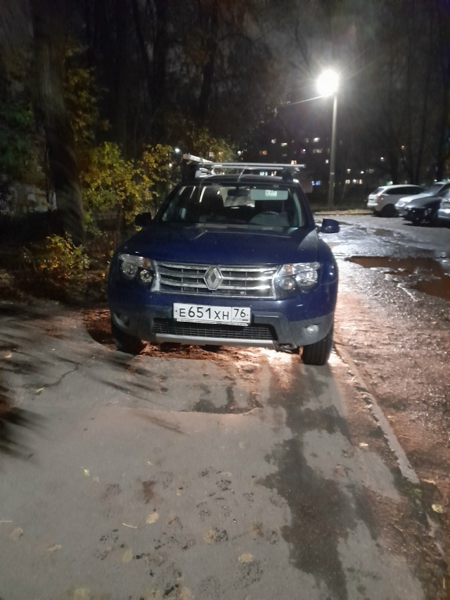 Ленинградский 63. Тут люди ходят!