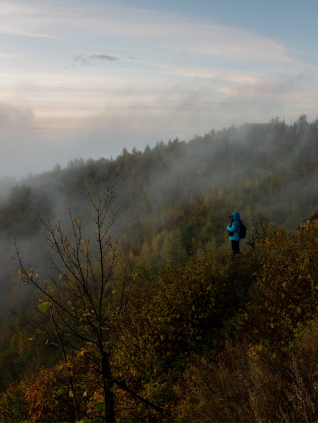 Сентябрьский туман на горе Отважная, Жигулевские горы,...