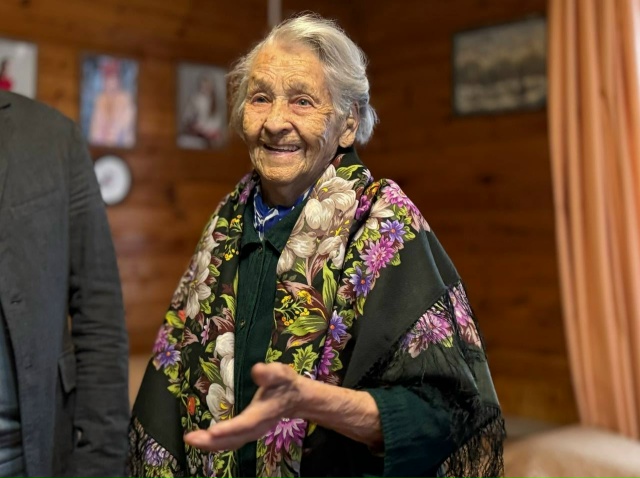 Жительницу Можайского округа Анну Афанасьевну Сиушки?...