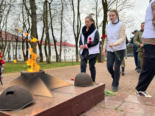 В Рузе почтили память неизвестного солдата
В Рузе на ...
