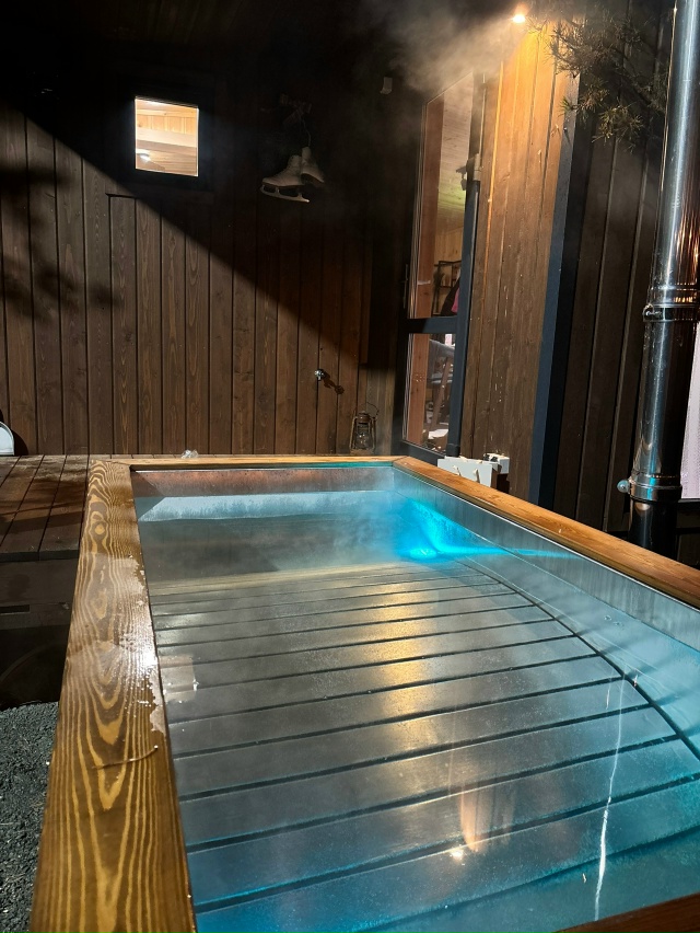 Добро пожаловать в глэмпинг В СОСНАХ 🌲
[id1083713020|В Сосна...