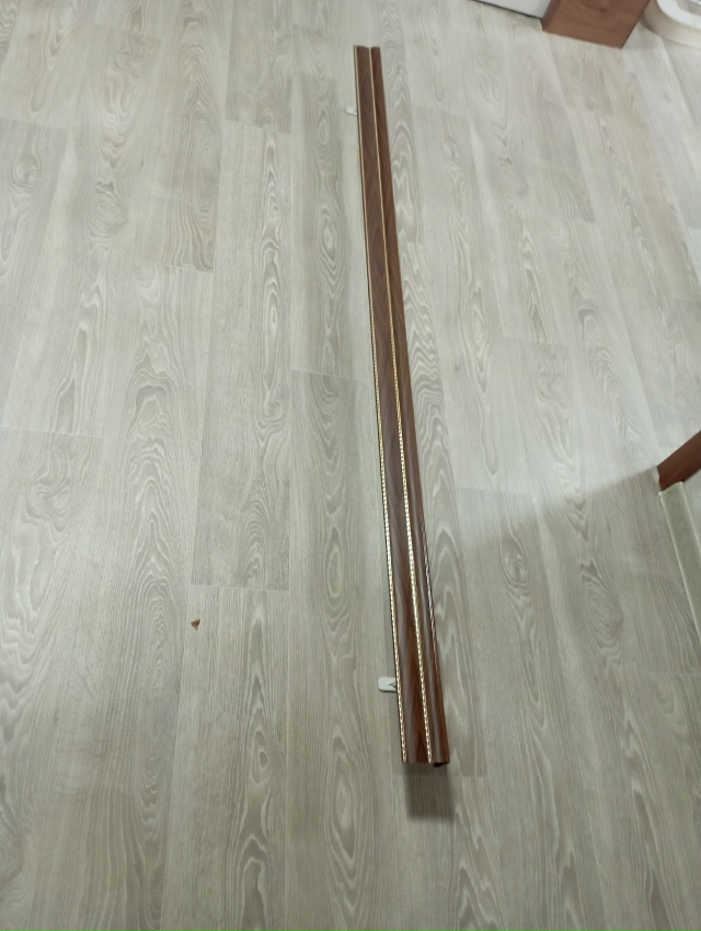 Продам гардину 1м70, 300₽
Тел:89501876615
