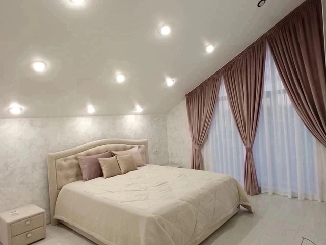 🏠 Преобразите свой дом с натяжными потолками от компа...
