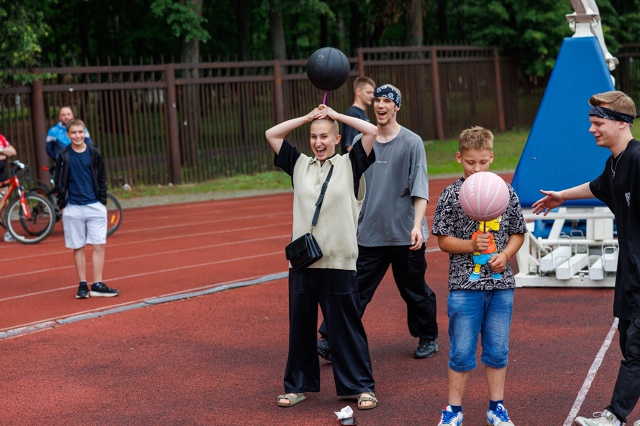 🏀 А вот и кадры со спортивной программы [club68505467|Выкса-?...