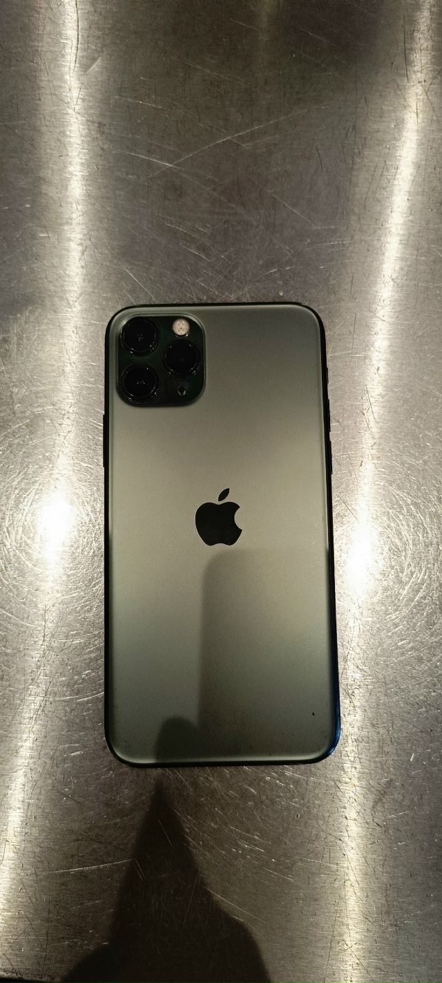 Найден телефон ( айфон 11 про)