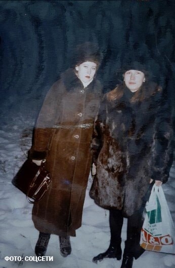 Россиянки начали скупать шапки, которые носили мамы и ?...