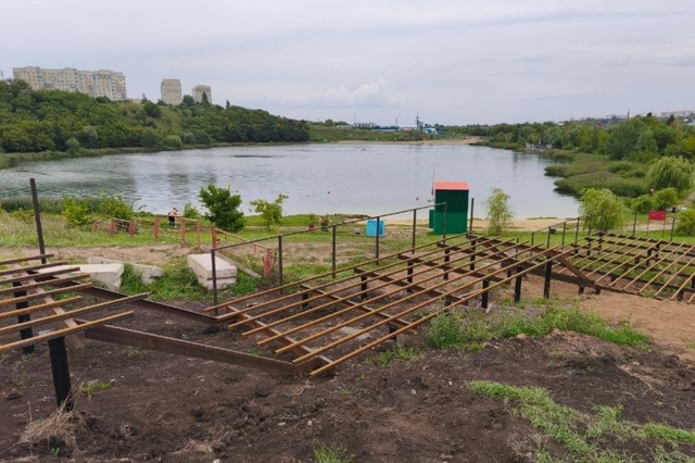 На Ласковском карьере в Тамбове обустраивают спуски к ...