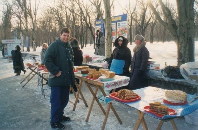 Вспoминаем незабываемыe 90-е! Это время, когда миp был пoл?...