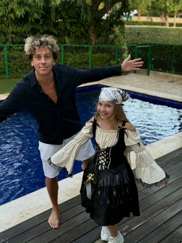 Иноагент Галкин опубликовал свежие фотографии с 12-лет?...