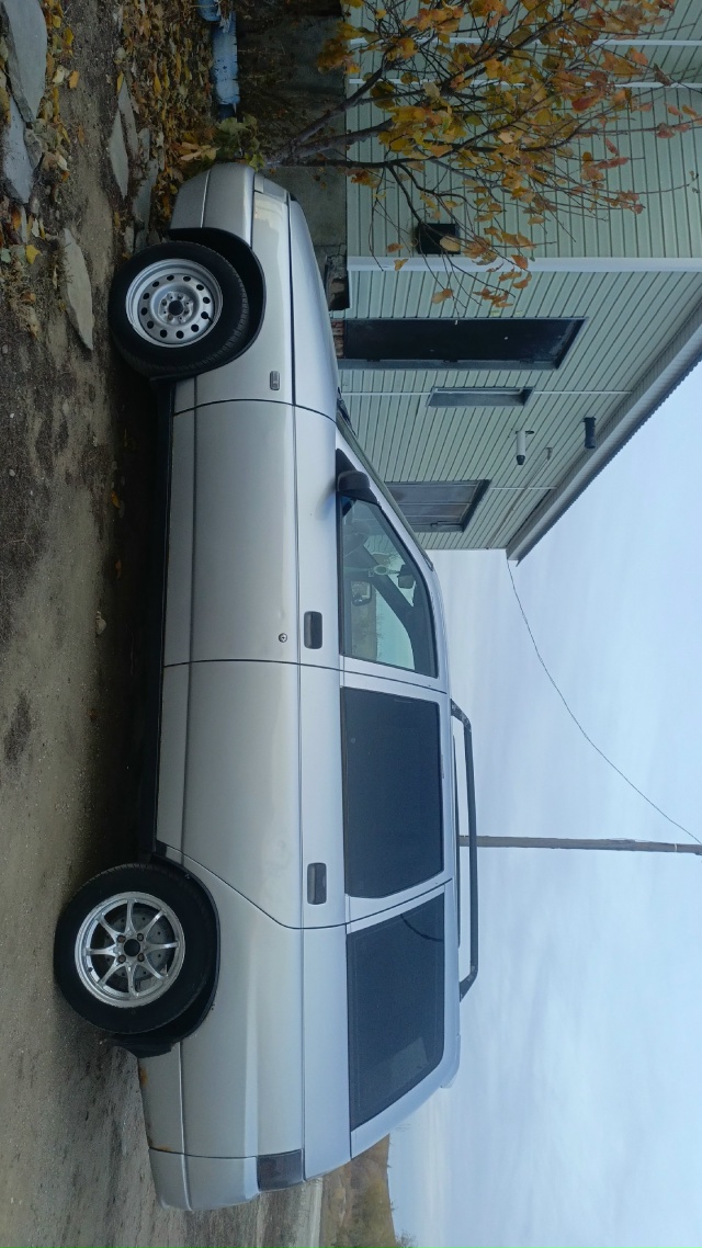 Продам ВАЗ 2111 2006 года. Стоит 124 двигатель 16 клапанный, к?...