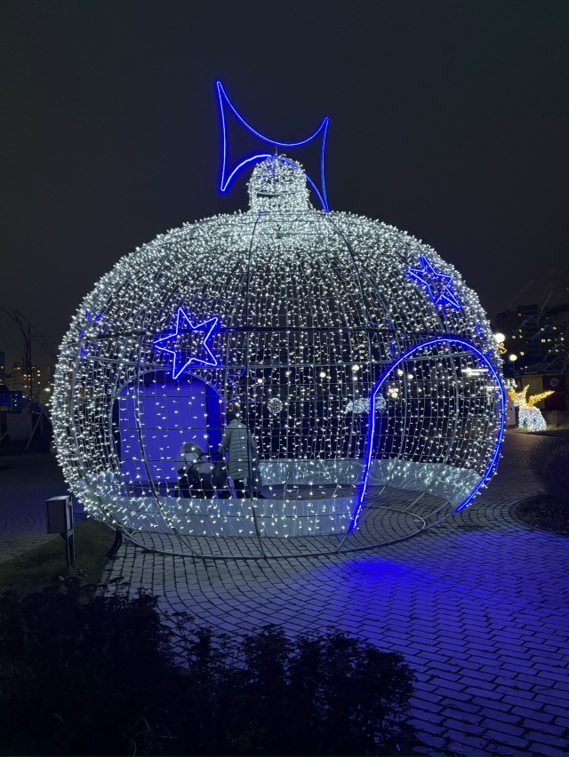 Набережная Спутника и в наступивших сумерках хороша!???...