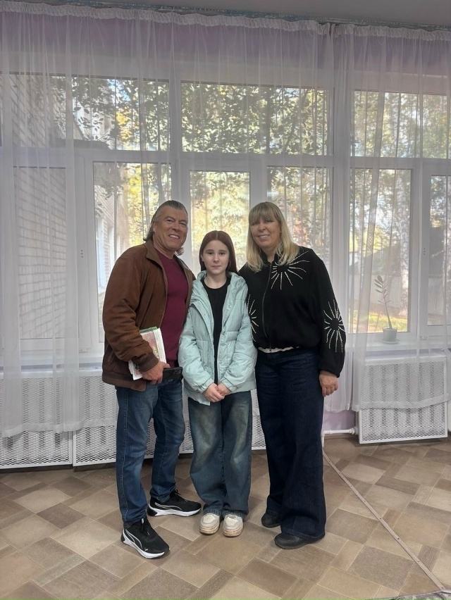 ? Два года ждала маму и папу: у 12-летней девочки из Баш?...