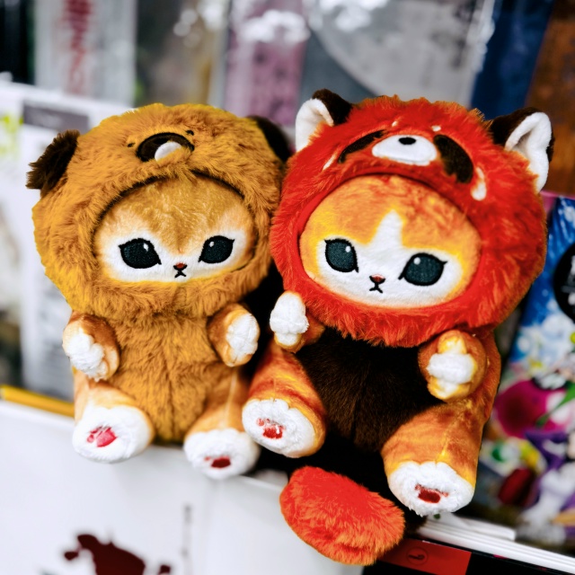 Друзья, у нас плюшевое нашествие!
Приехало очень МНОГО...