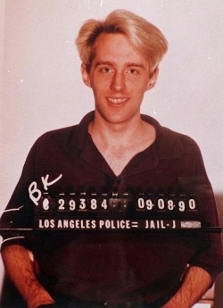 Хакер Кевин Полусен однажды услышал по радио, что 102-й д...