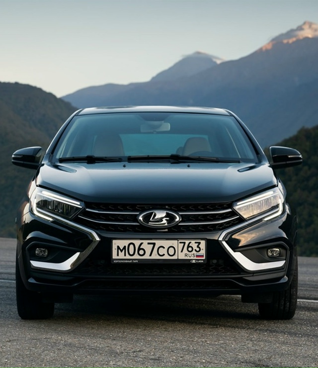 Проект Lada Aura, на который возлагались большие надежды, о...