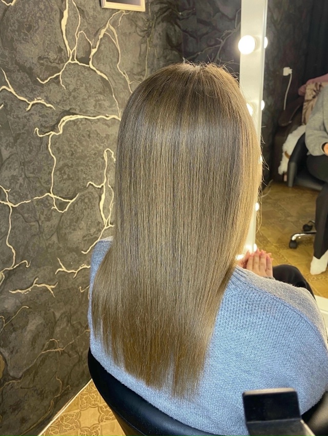 Всем привет! Меня зовут Анастасия и я мастер по реконст...