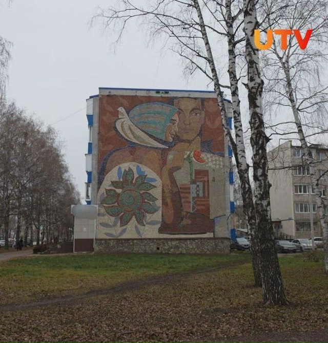 🌆 В Салавате на фасадах домов с советских времен сохр?...