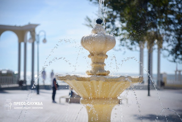 В Евпатории начались работы по консервации фонтанов н?...