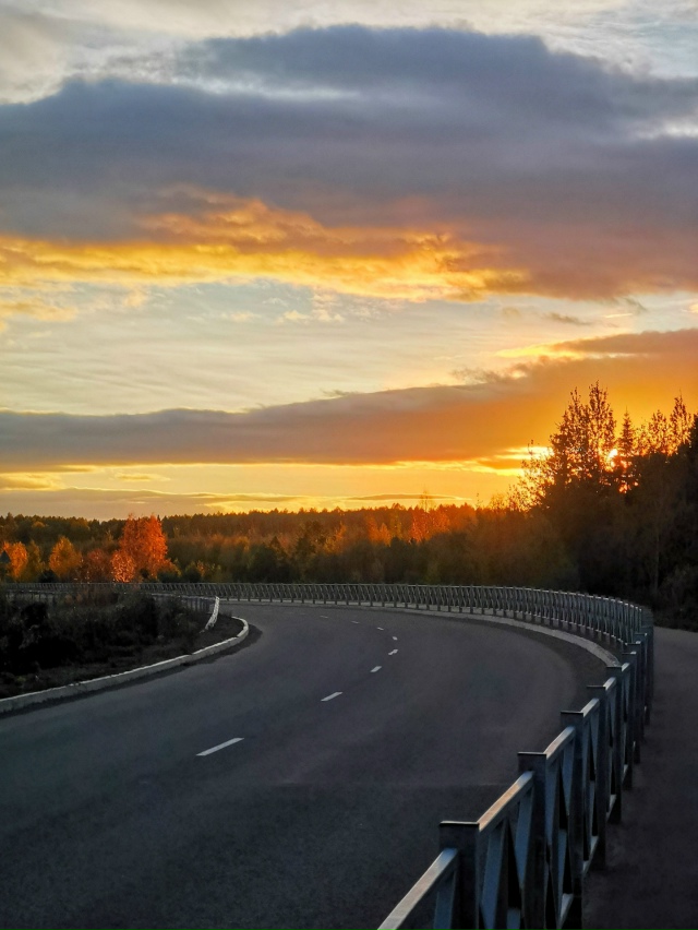 Если вы ещё не бегали на закате, обязательно попробуйт?...