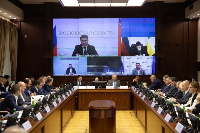 Работу фонда «Защитники Отечества» обсудили в Москве ?...