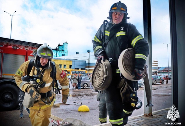 ❤‍В Смоленске успешно прошли учения по тушению масшт?...