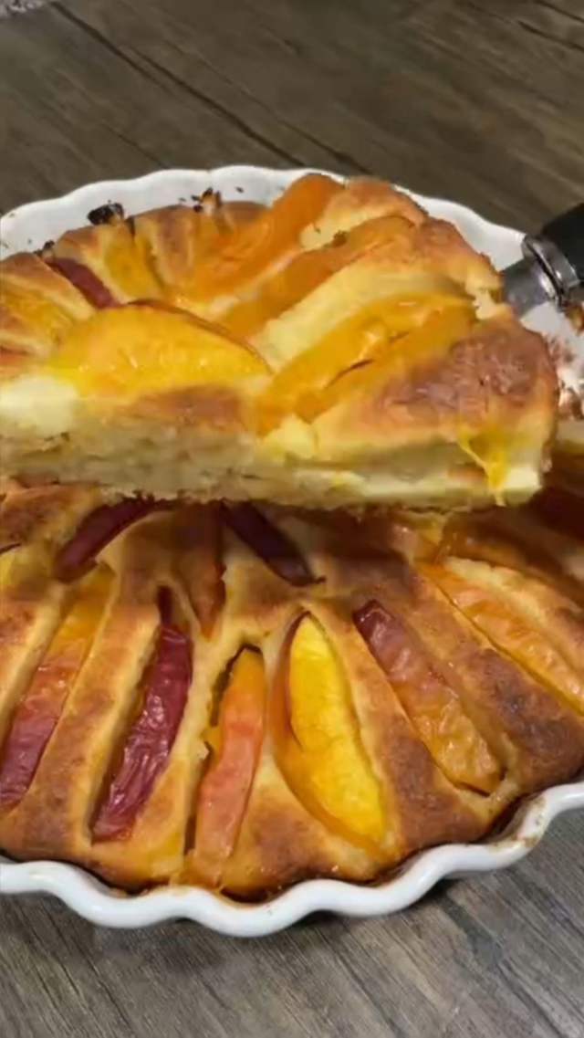Вкусный летний пирог с персиками! Нежный, вкусный, с по?...