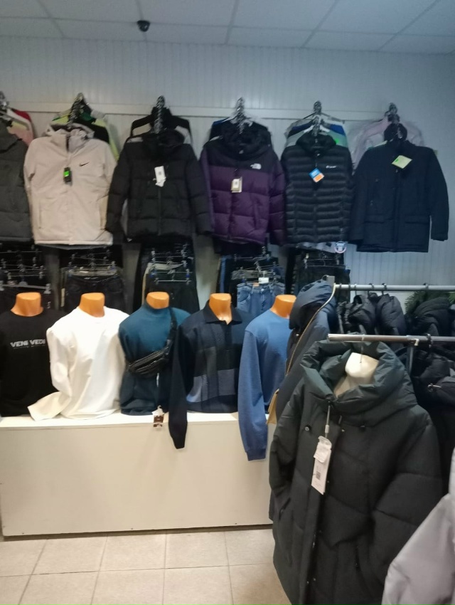 Магазин одежды «ФРЕГАТ» Ленинградская область, Подпор...