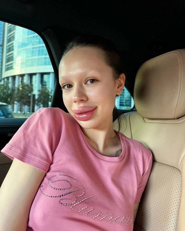 ?«КАМЕРУ УБРАЛА»‼ Инстасамка возмущена поведением п...