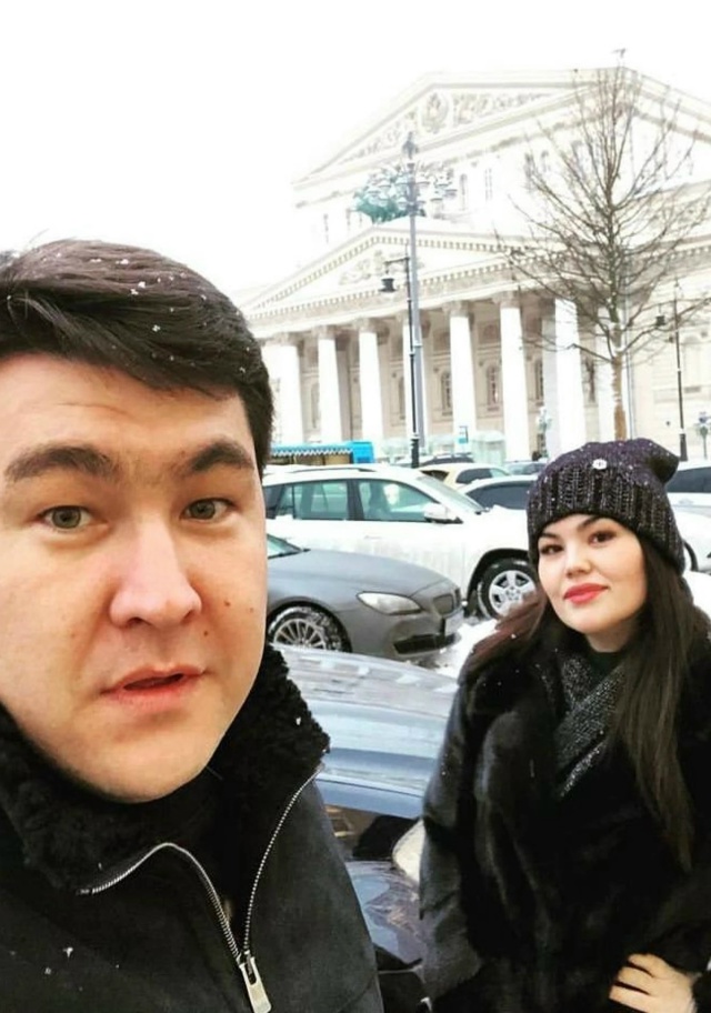 Верила в успех мужа и родила ему троих детей ?
Как выг...