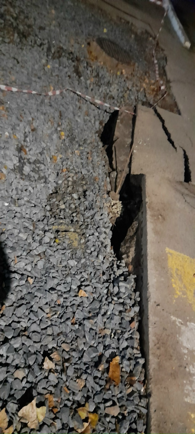 С днем водителя всех причастных.
Будьте осторожны, в 3м...