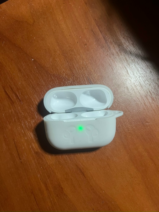 Найден кейс от наушников около д/с «Золотой ключик » (с?...