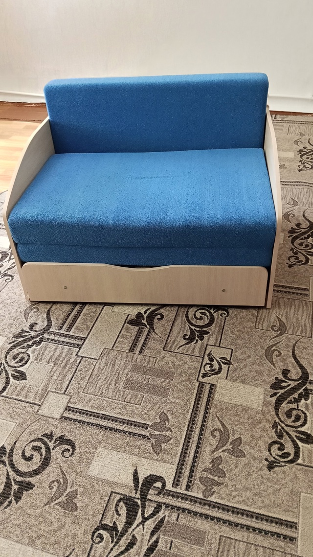 Продам диван 4500₽
89501872445