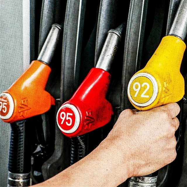 ❗️ В бензин начнут добавлять спирт — НПЗ получили раз...