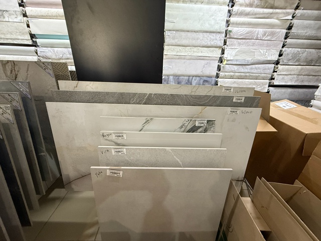 Магазин ТЕРЕМОК
Большой выбор напольных покрытий: лин...