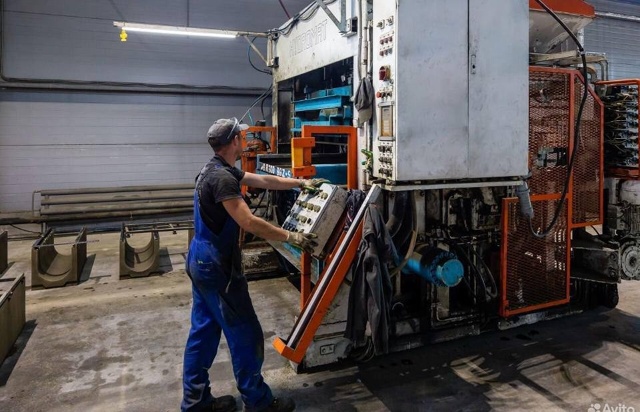 РАБОТА в Волоколамске ?
Вакансии:
- Оператор станка ( ...