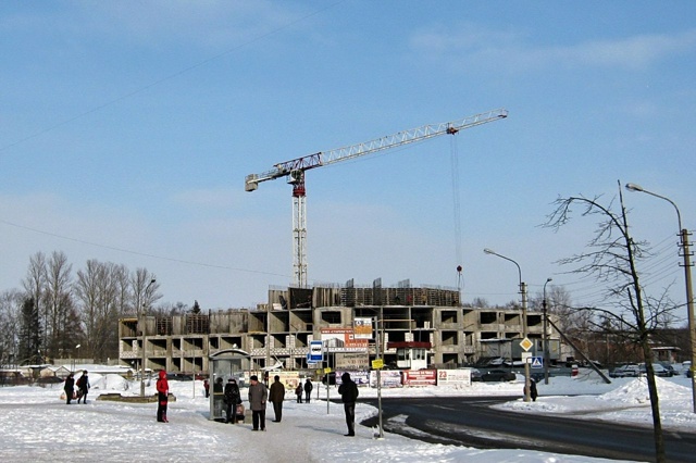 Старый Петергоф. Строительство дома на ул. Петергофско...