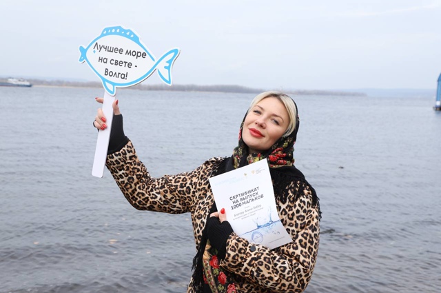 🐟Более 20 тысяч мальков рыб выпустили в Волгу в Самаре
...