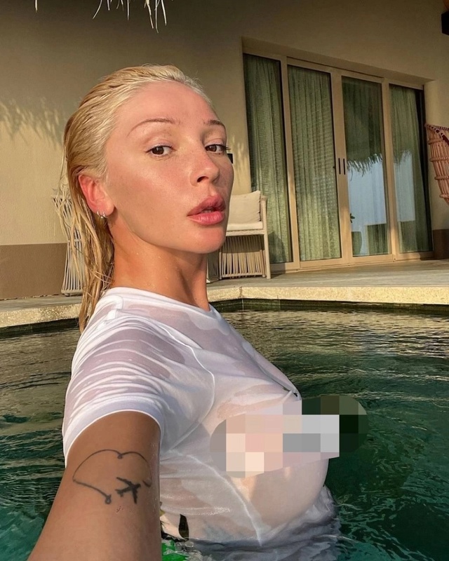 ? Журнал Maxim оказался на грани закрытия из-за Насти Ив?...