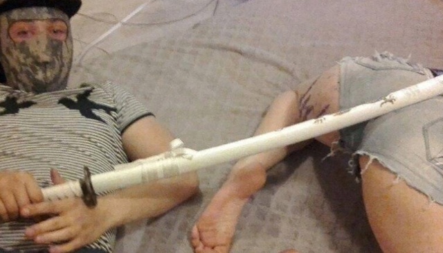 Больше не вверху катана самурая