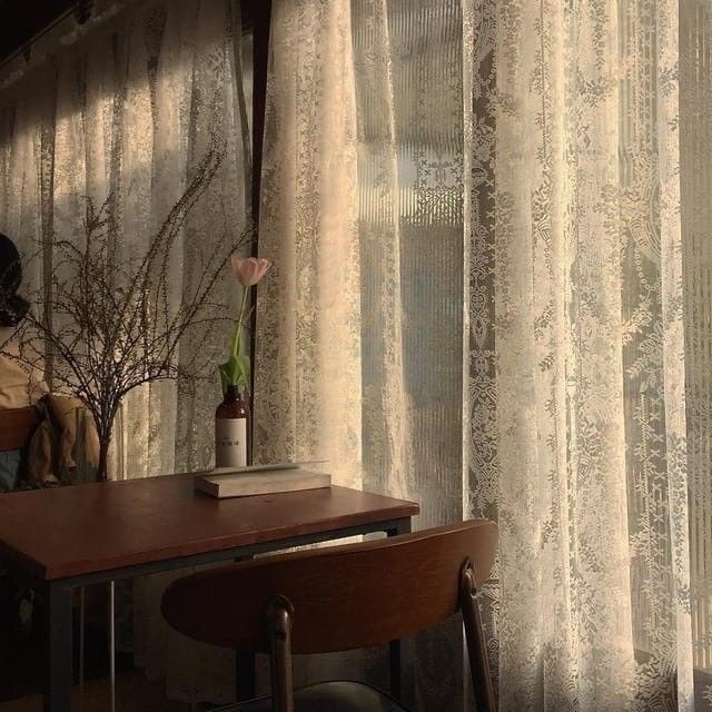 Март - это весна сердца. Апрель - весна природы. А май - э?...