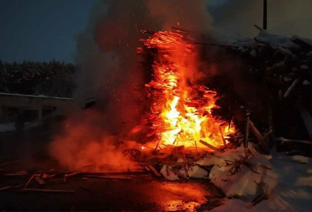 Утром 26 ноября в 08:18 в экстренные службы поступило сооб...