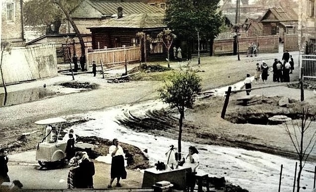 Взгляд в прошлое. Это перекрёсток Красноармейской и у?...