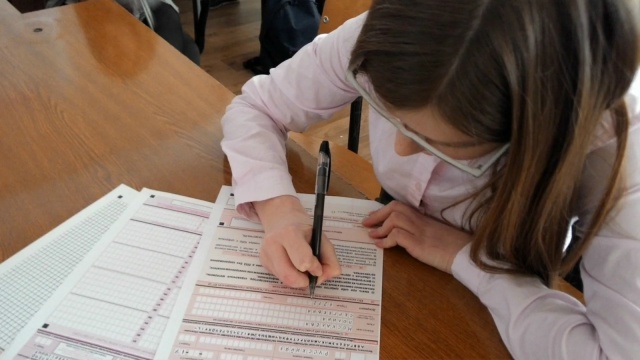 Минимальные баллы ЕГЭ для приёма в вузы в 2026 году повыш...