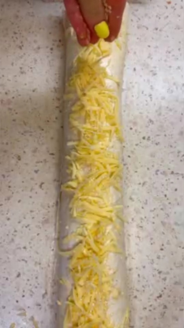 Обалденный и сочный рулет с фаршем, который готовится ?...