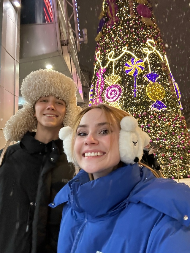 Новый год через 26 дней ?