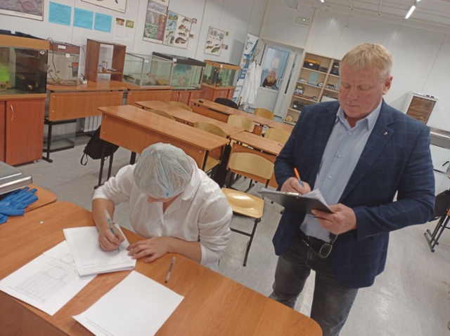 Рыбный десант. ? Наши на 