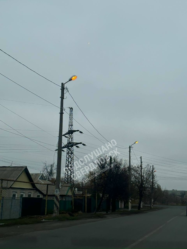 Л - Логика
В темное время суток - мы экономим электроэне...